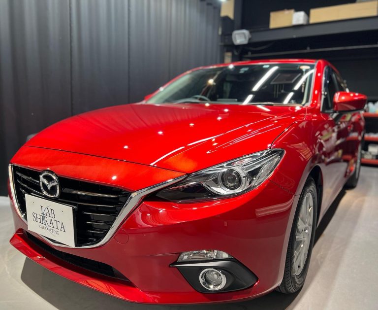 MAZDA AXELA