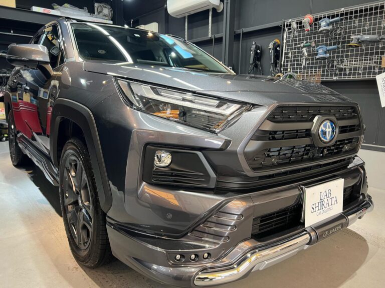 トヨタ『RAV4 Adventure』